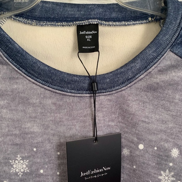 Winter Nightgown with Gnomes by Just Fashion Now. Size XL - Picture 2 of 12